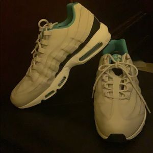 Nile Airmax 95 White-Turquoise-Black